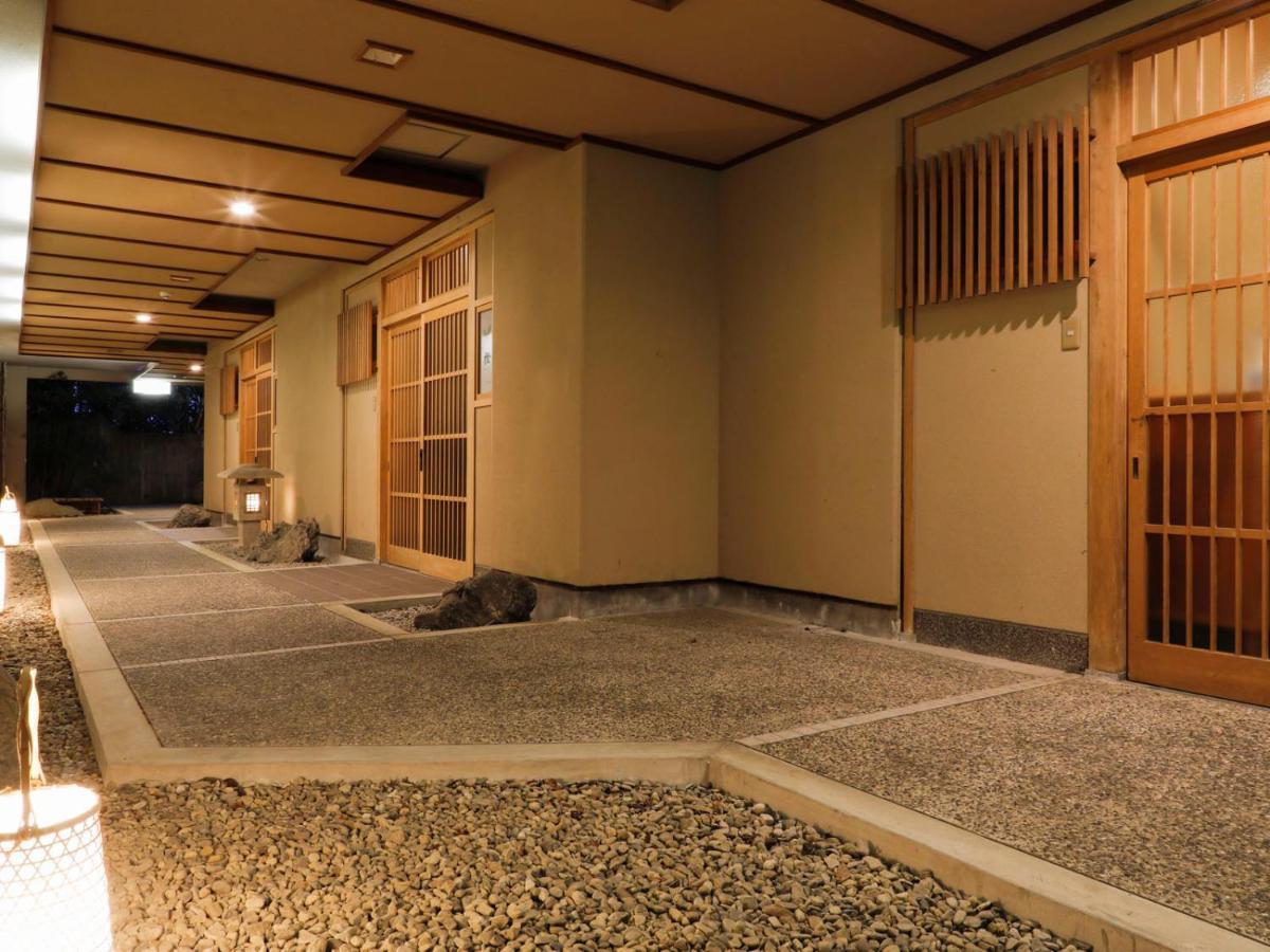 Отель Akame Onsen Yamanoyu Yumoto Akame Sansuien Nabari Экстерьер фото