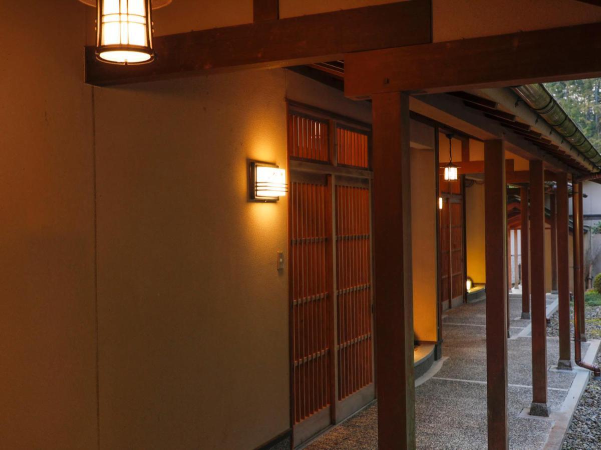 Отель Akame Onsen Yamanoyu Yumoto Akame Sansuien Nabari Экстерьер фото