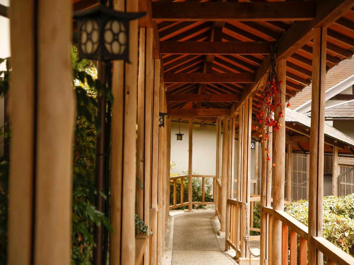 Отель Akame Onsen Yamanoyu Yumoto Akame Sansuien Nabari Экстерьер фото