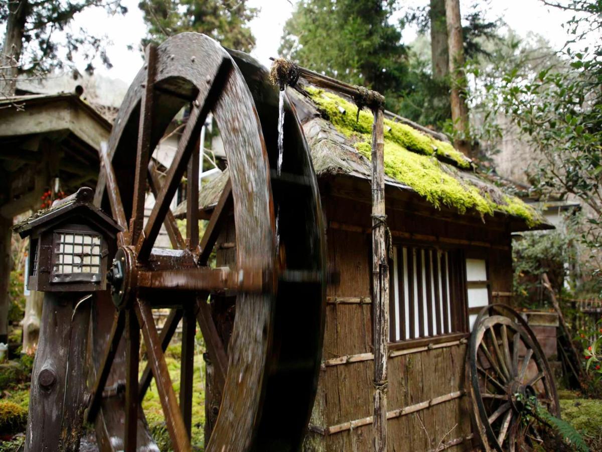Отель Akame Onsen Yamanoyu Yumoto Akame Sansuien Nabari Экстерьер фото
